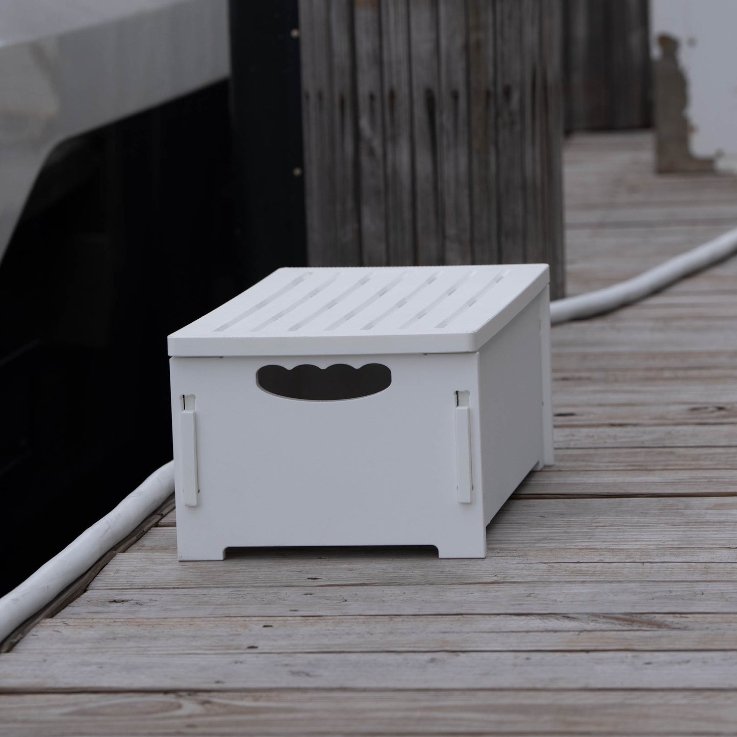 Stowaway Steps: 1 Step Wide Premium Stowable Dock Step