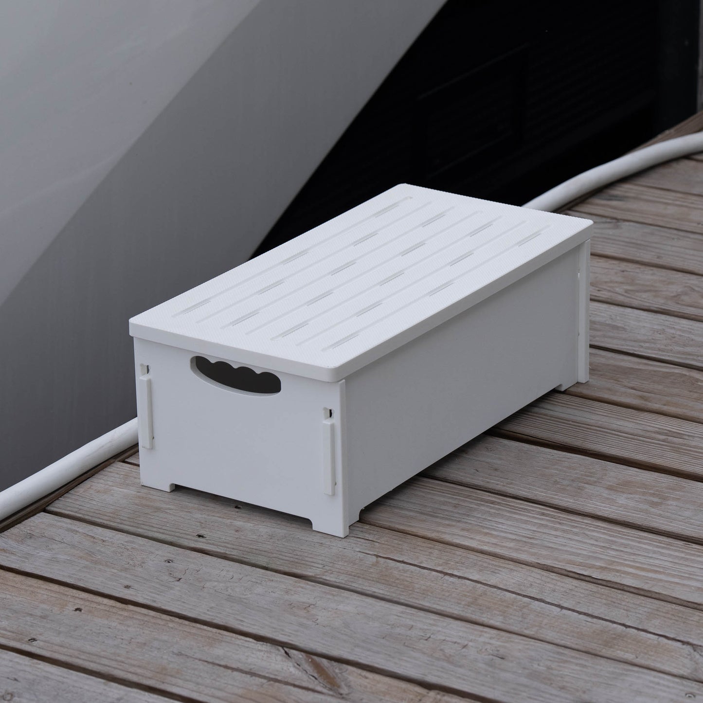 Stowaway Steps: 1 Step Wide Premium Stowable Dock Step