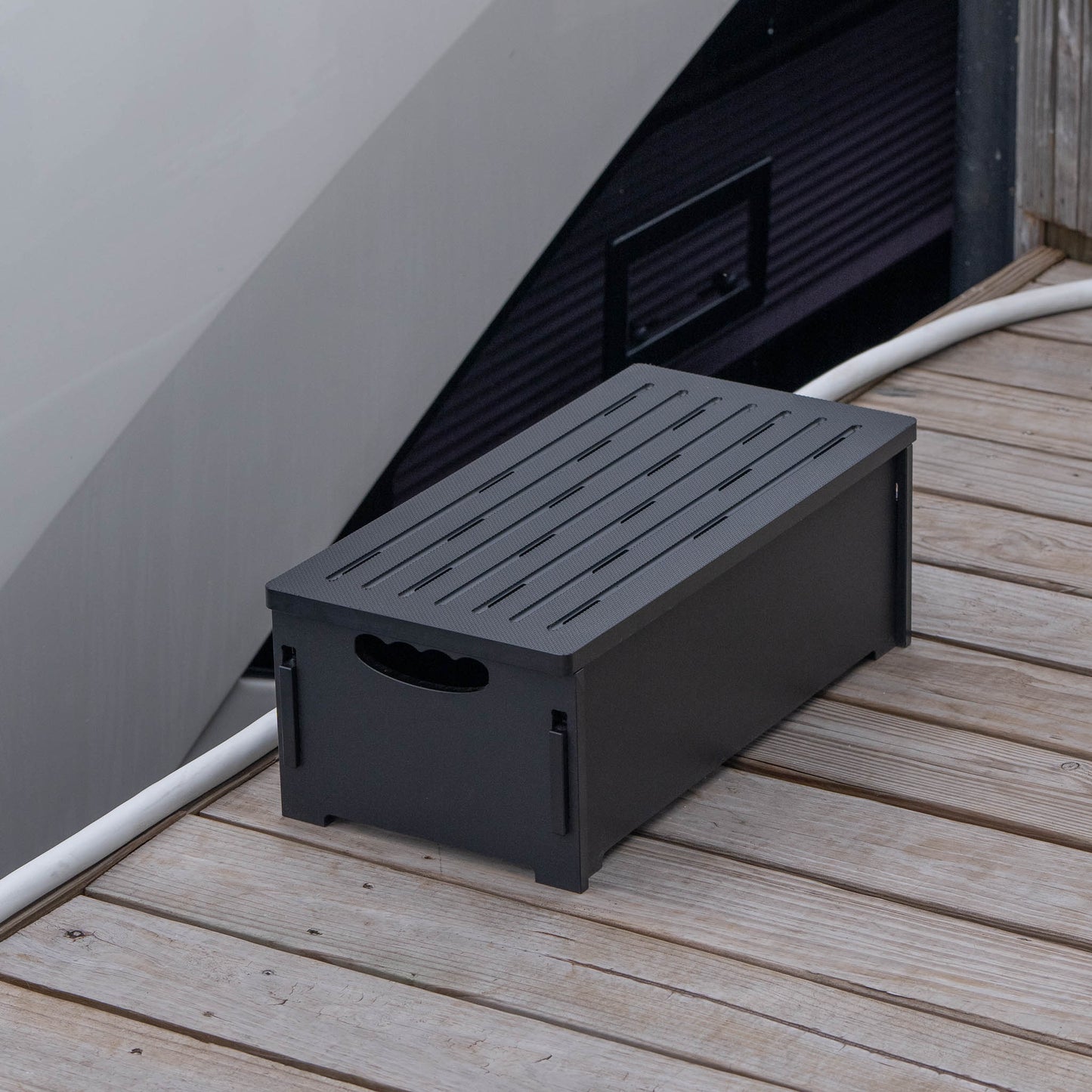 Stowaway Steps: 1 Step Wide Premium Stowable Dock Step