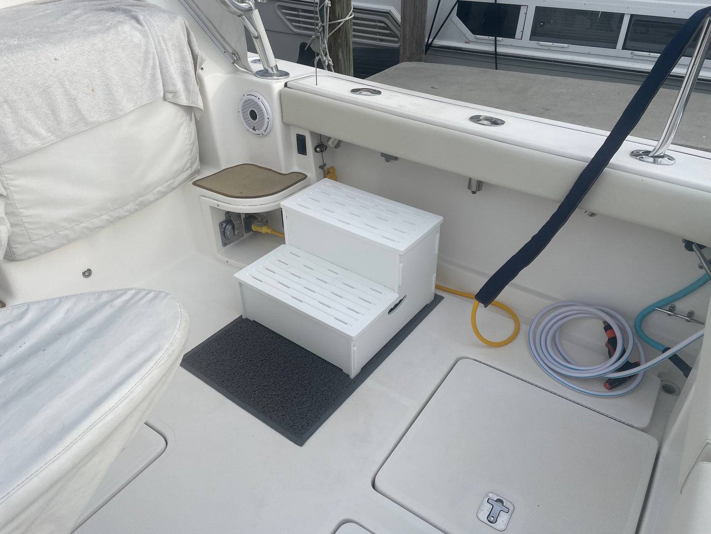 Stowaway Steps: 2 Step Wide Premium Stowable Dock Step